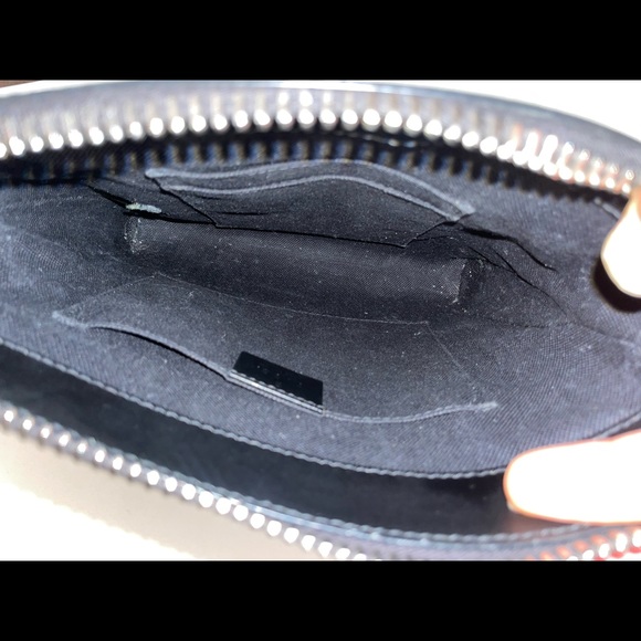 Black Gucci Bag - Picture 4 of 4